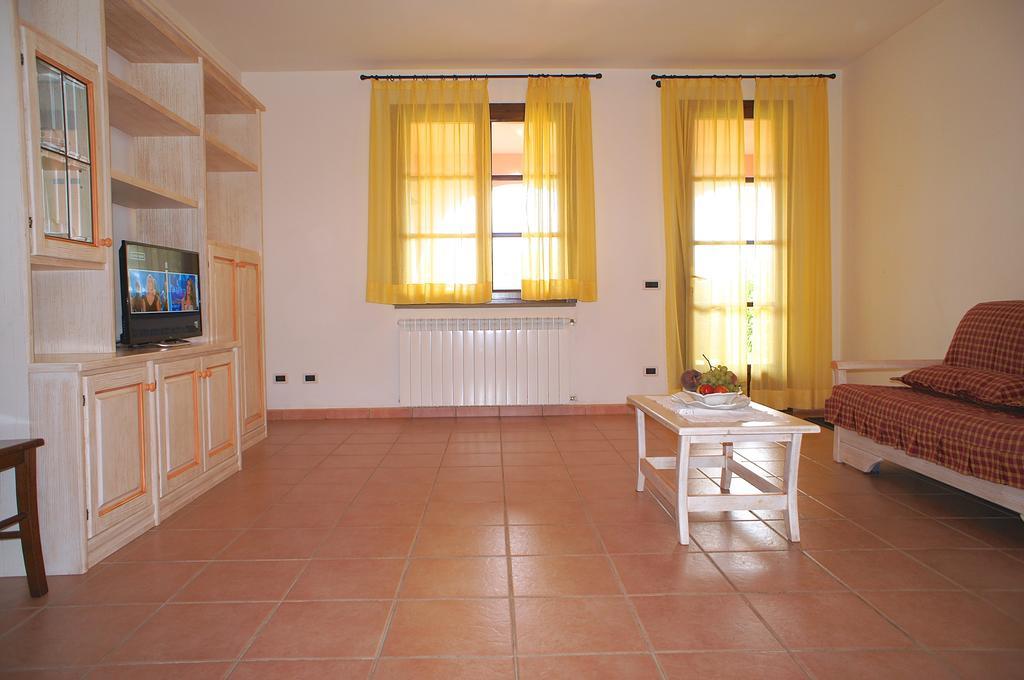 Appartamenti In Residence Villa Santa Maria San Vincenzo Ruang foto